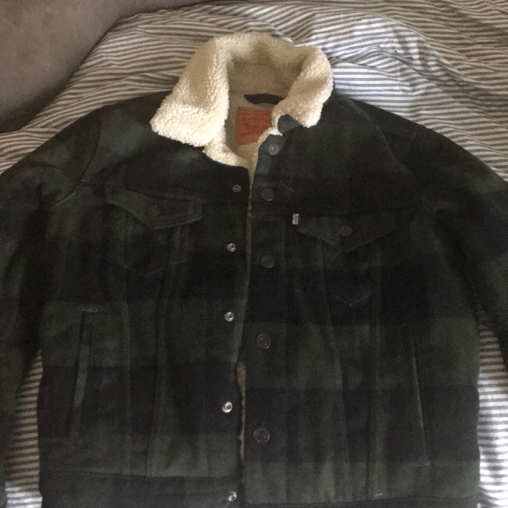 Levi’s shearling lined jacket